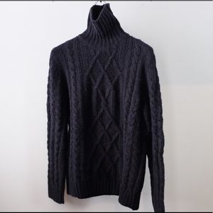 Phil Petter Turtle Neck Knit Sweater